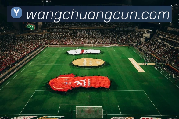 门将拉亚金手套心得揭秘:5大后卫协作技巧助你零封对手
